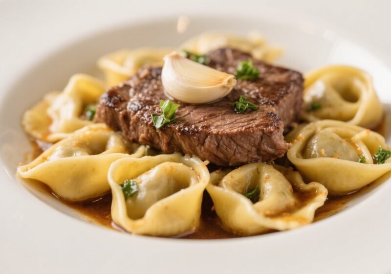 Garlic Steak Tortellini – A Cozy, Crowd-Pleasing Dinner